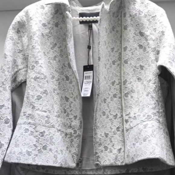 White Off Jameson Floral Lace Poncho/Cape - Picture 6 of 8